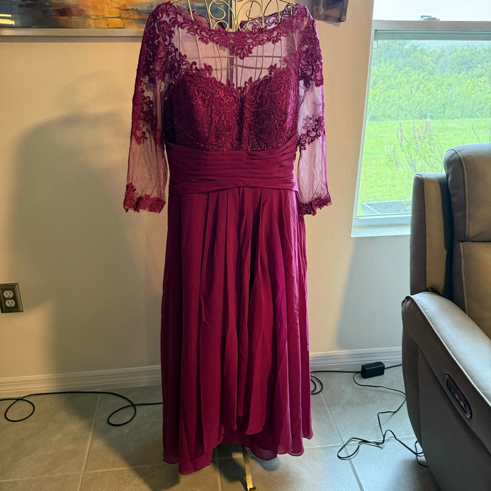 Women's MISSACC Magenta Lace Long Sleeve Maxi Dress US 14